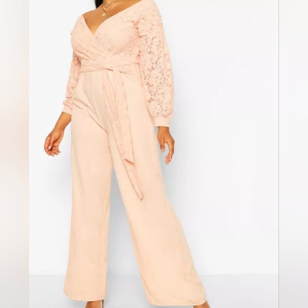 Boohoo- Wide-leg Blush color Off the shoulder jumpsuit.Sz20 (Fits big) NWT!